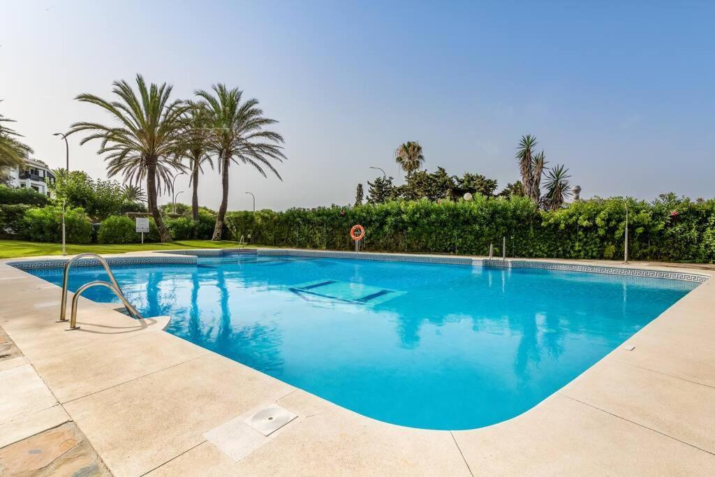 Oleholidays 1133 Romana Playa Primera Linea Playa Марбеля Екстериор снимка