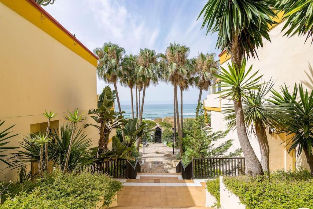 Oleholidays 1133 Romana Playa Primera Linea Playa Марбеля Екстериор снимка