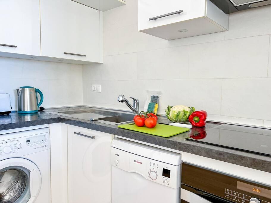 Oleholidays 1133 Romana Playa Primera Linea Playa Марбеля Екстериор снимка